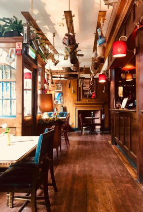 Prince Arthur, London